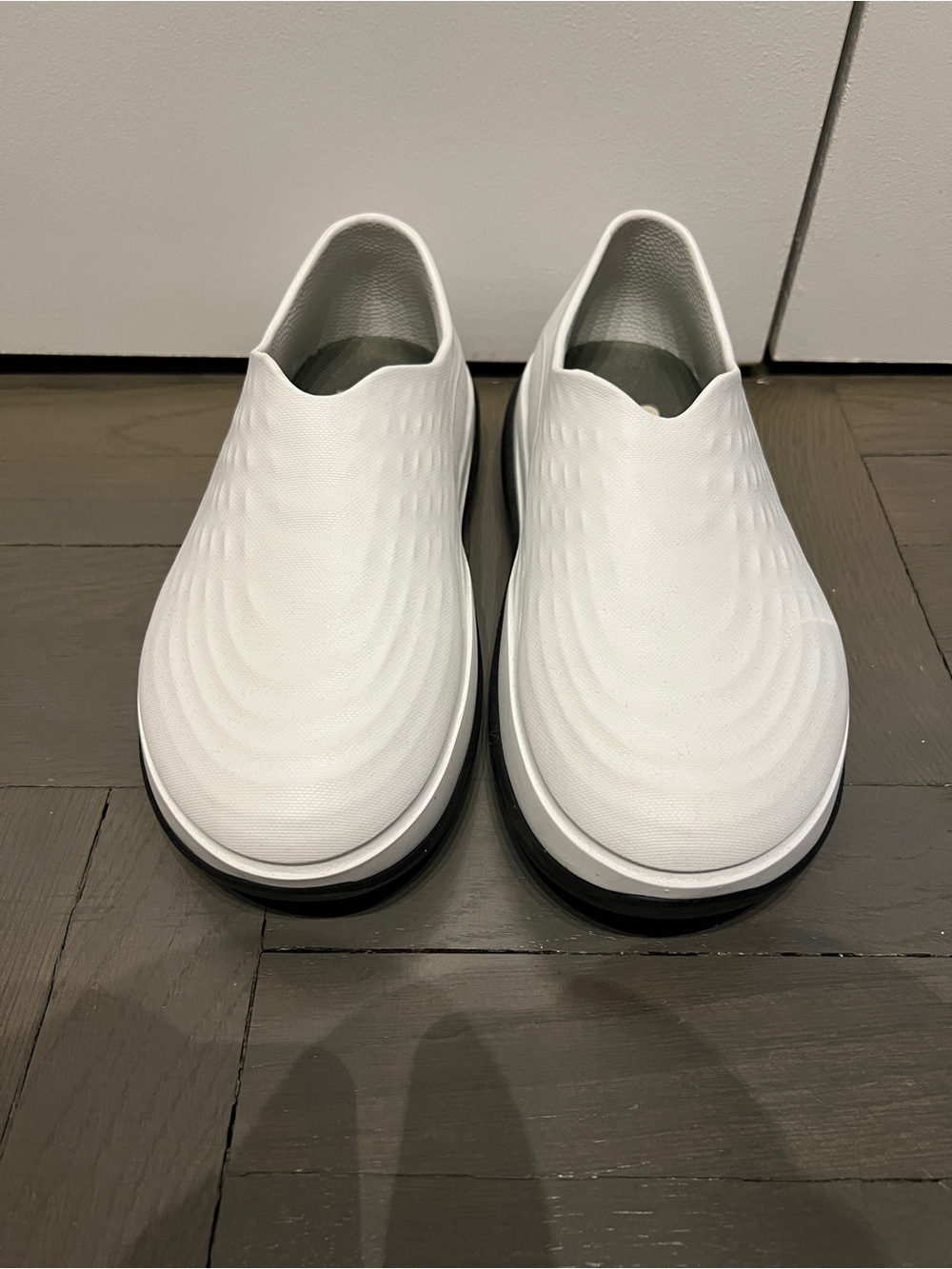 Stand+ ANTIGRAV2 // The Standing Shoe Slip-On Comfort Shoes Women’s 7.5 White